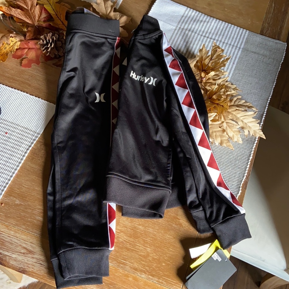 Hurley black sweat suit 4t